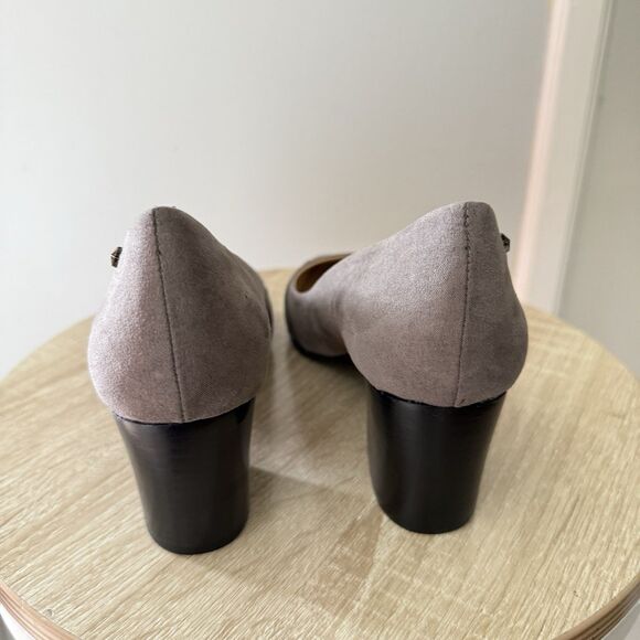 NEW Callisto Women's Advisor Pump Block Heels Size 6.5 Gray Suede - Picture 10 of 16